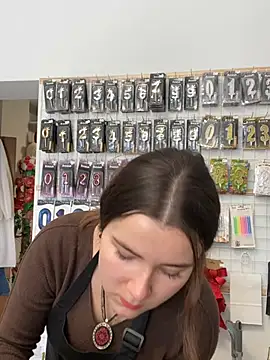 mewKate online show from 04/21/26, 11:05