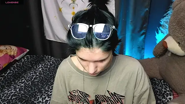 Hyeon Jin online show from 01/12/25, 08:25