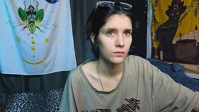 Hyeon Jin online show from 01/18/25, 09:02