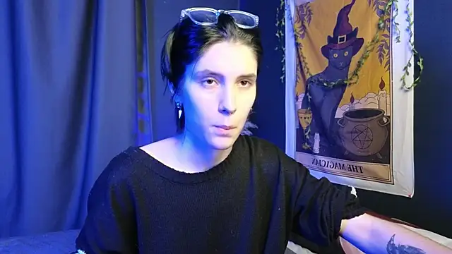 Hyeon Jin online show from 01/28/25, 08:36