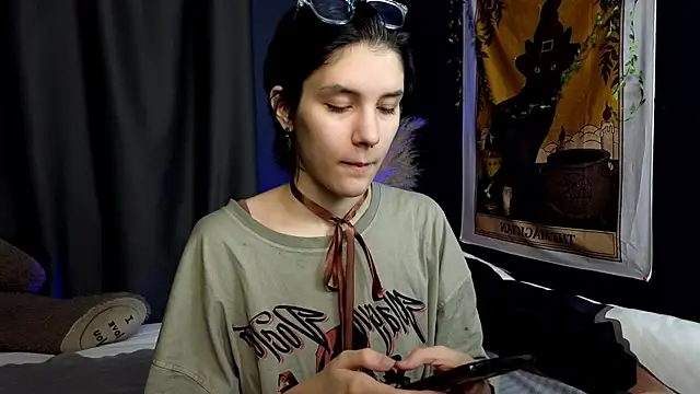 Hyeon Jin online show from 01/30/25, 08:42