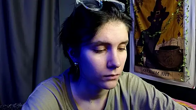 Hyeon Jin online show from 02/03/25, 06:56