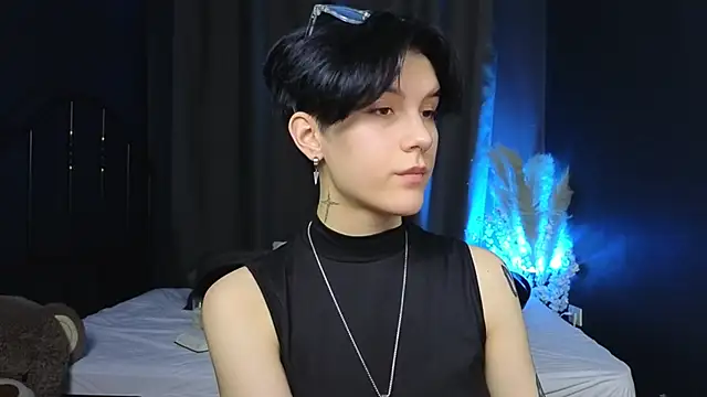 Hyeon Jin online show from 03/12/25, 04:56