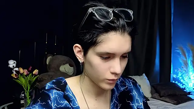 Hyeon Jin online show from 03/16/25, 04:23