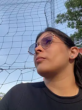 MilaRux online show from 01/11/25, 10:18