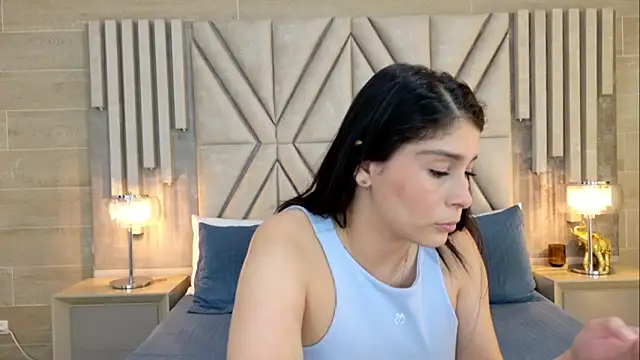 MilaRux online show from 02/27/25, 05:26