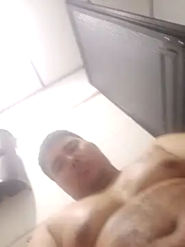 parejanuevahoff online show from 11/28/25, 03:14