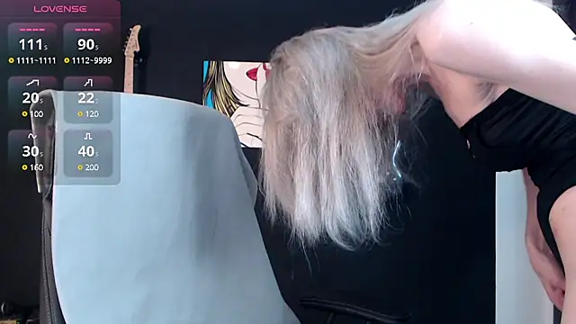 Snapshot of AshlineKatte chatting on 03/19/25, 06:12 AshlineKatte online show from 03/19/25, 06:12