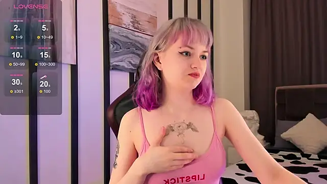 blue nymph1 online show from 03/21/25, 10:06