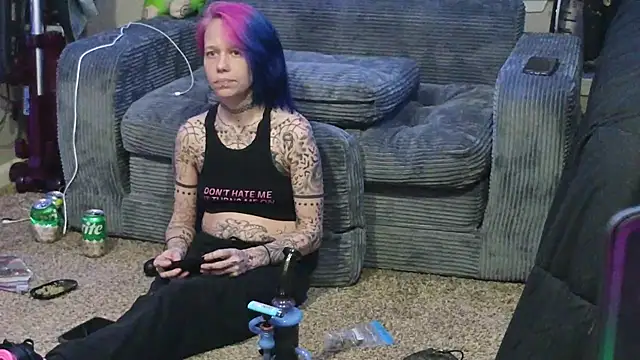 trashbrat online show from 03/10/26, 12:21