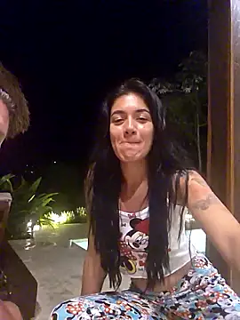 Snapshot of Siempre-locos69 chatting on 11/12/25, 12:22 Siempre-locos69 online show from 11/12/25, 12:22