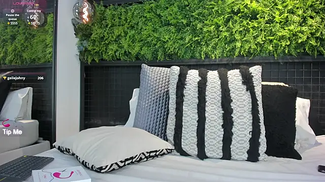 Blue Angell online show from 03/06/25, 01:27