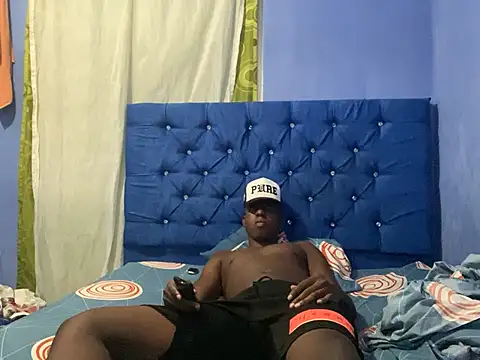 Snapshot of jasehdwayne1 chatting on 03/01/25, 03:32 jasehdwayne1 online show from 03/01/25, 03:32