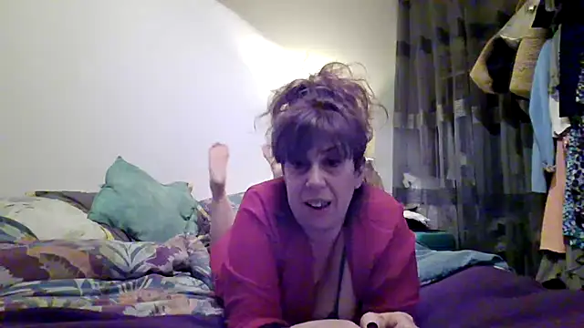 sweetinside  online show from 12/17/25, 08:26