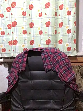 VikiiStoun online show from 09/11/25, 09:48