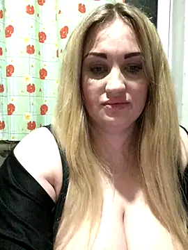 VikiiStoun online show from 10/11/25, 09:13