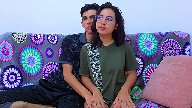 Ana and Leo online show from 01/29/25, 05:56