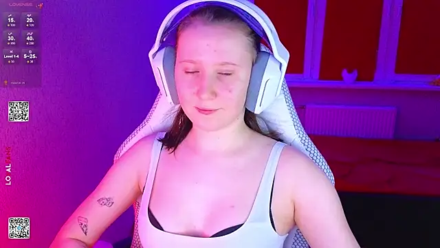 mon lola online show from 02/18/26, 05:09