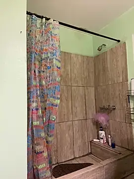 abrilito2 online show from 01/09/25, 11:24