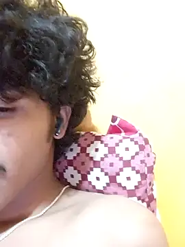 CosmicEmuu online show from 01/09/25, 07:40