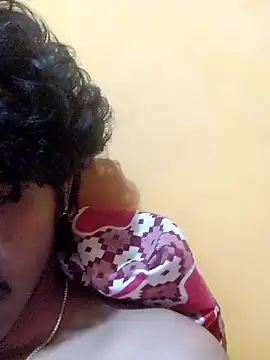 CosmicEmuu online show from 01/28/25, 05:35