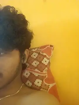 CosmicEmuu online show from 09/27/25, 04:50