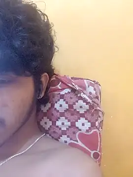 CosmicEmuu online show from 09/30/25, 06:29