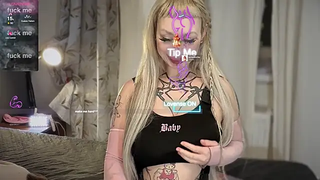 Gloryyaa online show from 04/11/26, 09:41