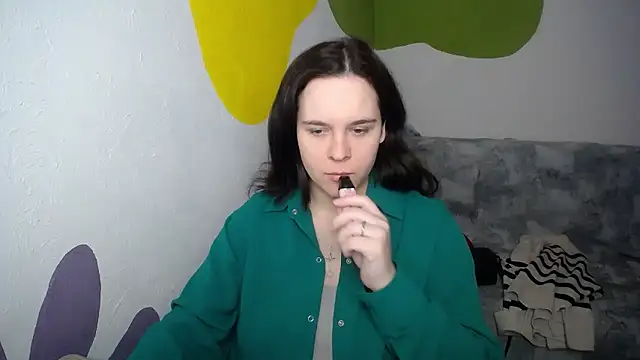 mini girly online show from 01/06/26, 12:31