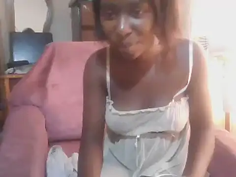 Snapshot of Hotdaily04 chatting on 01/16/25, 09:59 Hotdaily04 online show from 01/16/25, 09:59