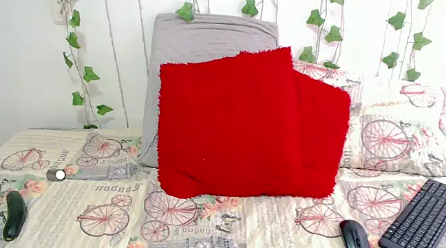 mia grey01 online show from 01/23/25, 03:11