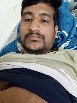 Snapshot of honeyrose765 chatting on 11/23/25, 01:16 honeyrose765 online show from 11/23/25, 01:16