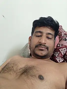 Snapshot of honeyrose765 chatting on 12/13/25, 09:09 honeyrose765 online show from 12/13/25, 09:09