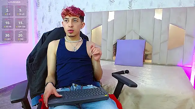 Axel tay online show from 09/22/25, 03:19