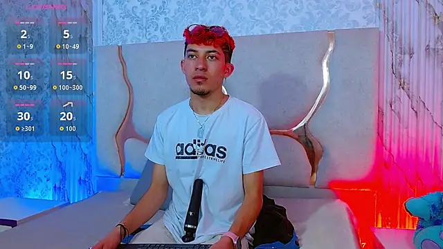 Axel tay online show from 03/06/26, 06:59