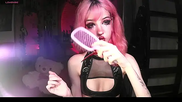 Ink  pleasure online show from 09/24/25, 10:35