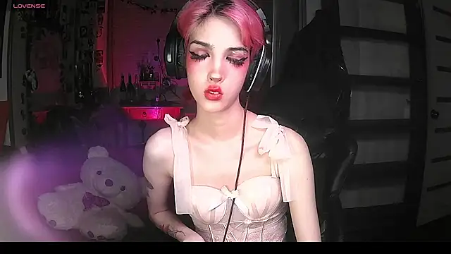 Ink  pleasure online show from 10/04/25, 11:14