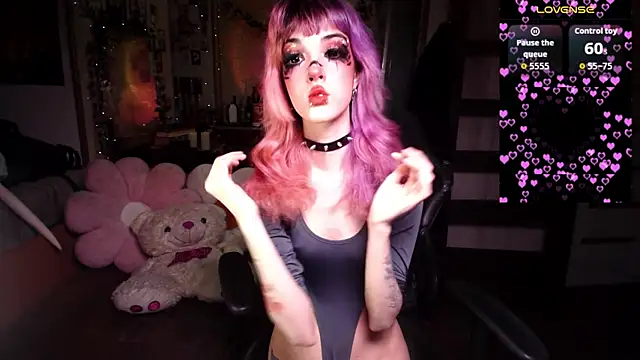 Snapshot of Ink__pleasure chatting on 05/05/26, 12:07 Ink pleasure online show from 05/05/26, 12:07