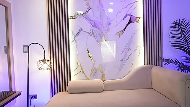 Emma Walkerr  online show from 03/30/26, 07:04