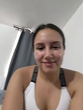 Jullya x online show from 04/08/26, 09:37