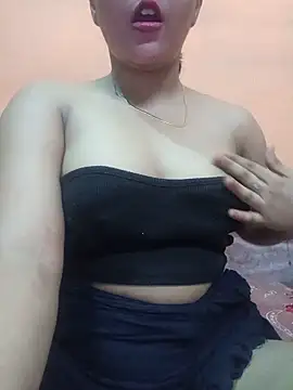 Eisha 20s online show from 06/17/26, 10:43