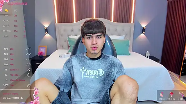 Snapshot of Tommy18__ chatting on 07/12/26, 03:30 Tommy18 online show from 07/12/26, 03:30