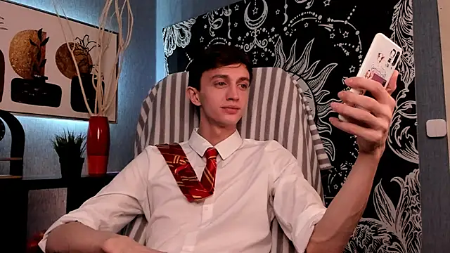 Snapshot of John_Weasley chatting on 01/09/25, 03:04 John Weasley online show from 01/09/25, 03:04