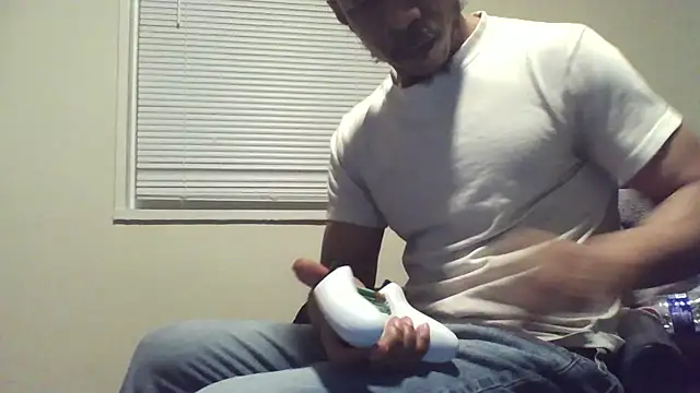 MrDaddyBbSnake online show from 03/13/25, 12:59