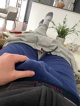 Snapshot of wetty_fap321 chatting on 01/14/25, 04:50 wetty fap321 online show from 01/14/25, 04:50