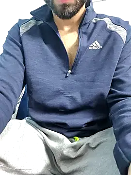 TOPMOON001 online show from 02/19/25, 11:38