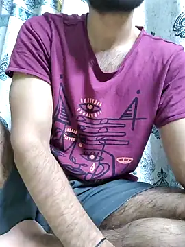 TOPMOON001 online show from 09/23/25, 08:50