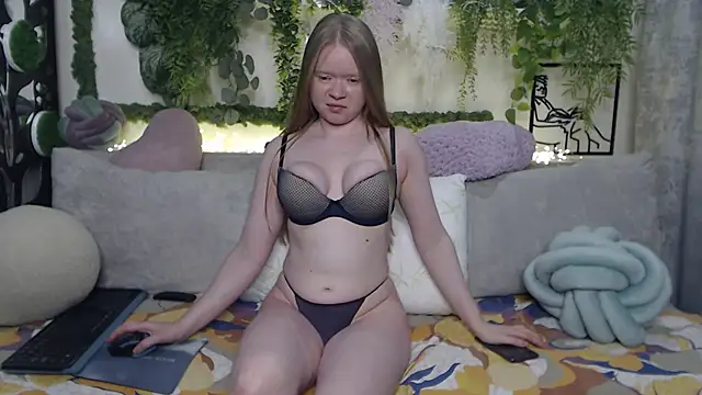 scyrim2 online show from 02/27/25, 04:43