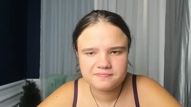 AdeleCruz online show from 09/11/25, 12:16