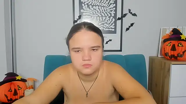 AdeleCruz online show from 10/25/25, 07:05